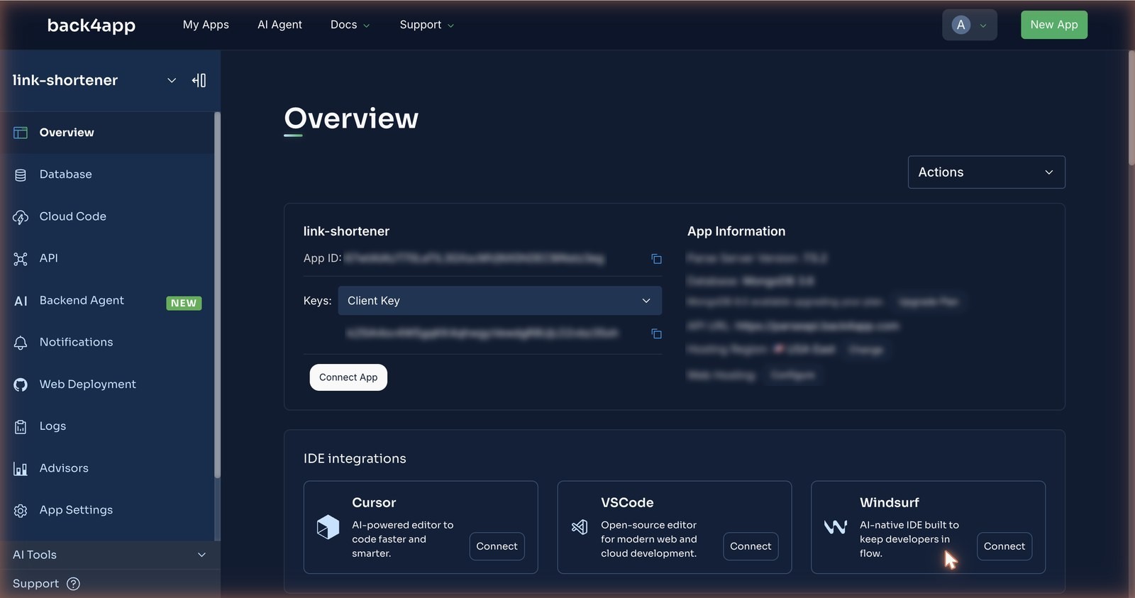 The backend Overview page for link-shortener: App ID and the Keys dropdown on the left, Parse Server 7.5.2 and MongoDB 3.6 on the right